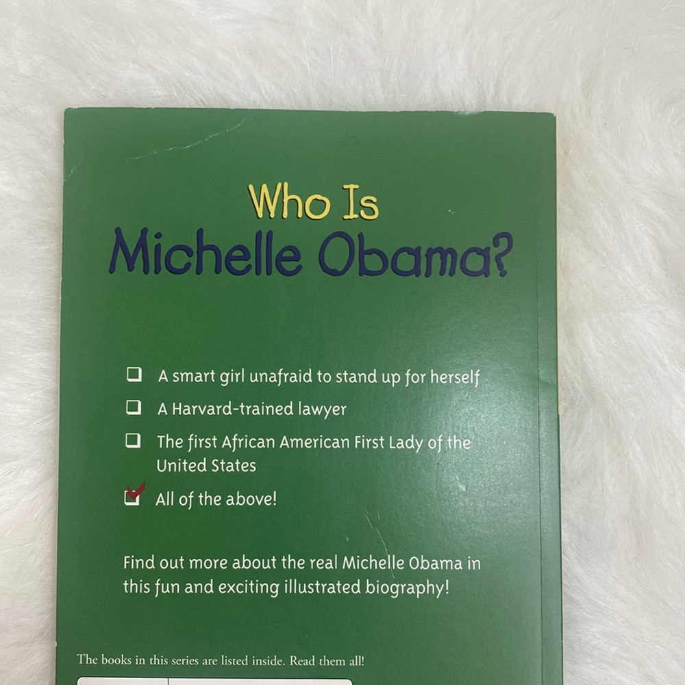 Who is Michelle Obama? Book (NWT) - Picture 2 of 2